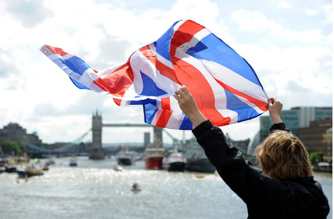 Criticism, Praise Poured on Britain’s 1st Position Paper on Brexit